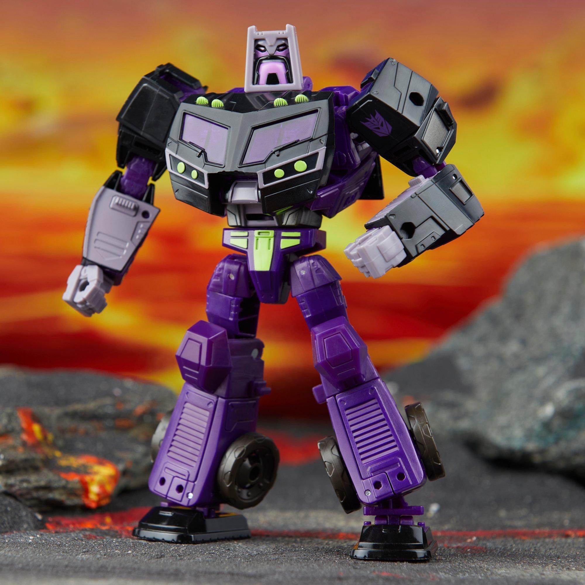 Transformers Legacy United Voyager Class Transformers: Animated Universe Decepticon Motormaster